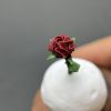 Mini lámpara de origami rosa del principito sobre luna iluminada con base de madera de teca - Plicatorius.